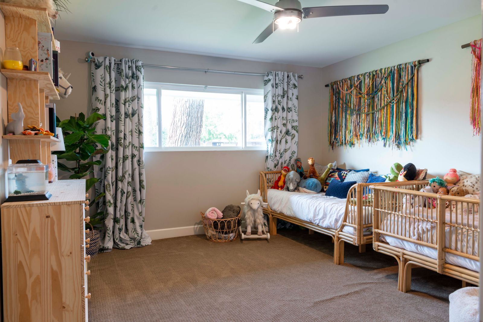 Chambre avec deux lits pour enfants